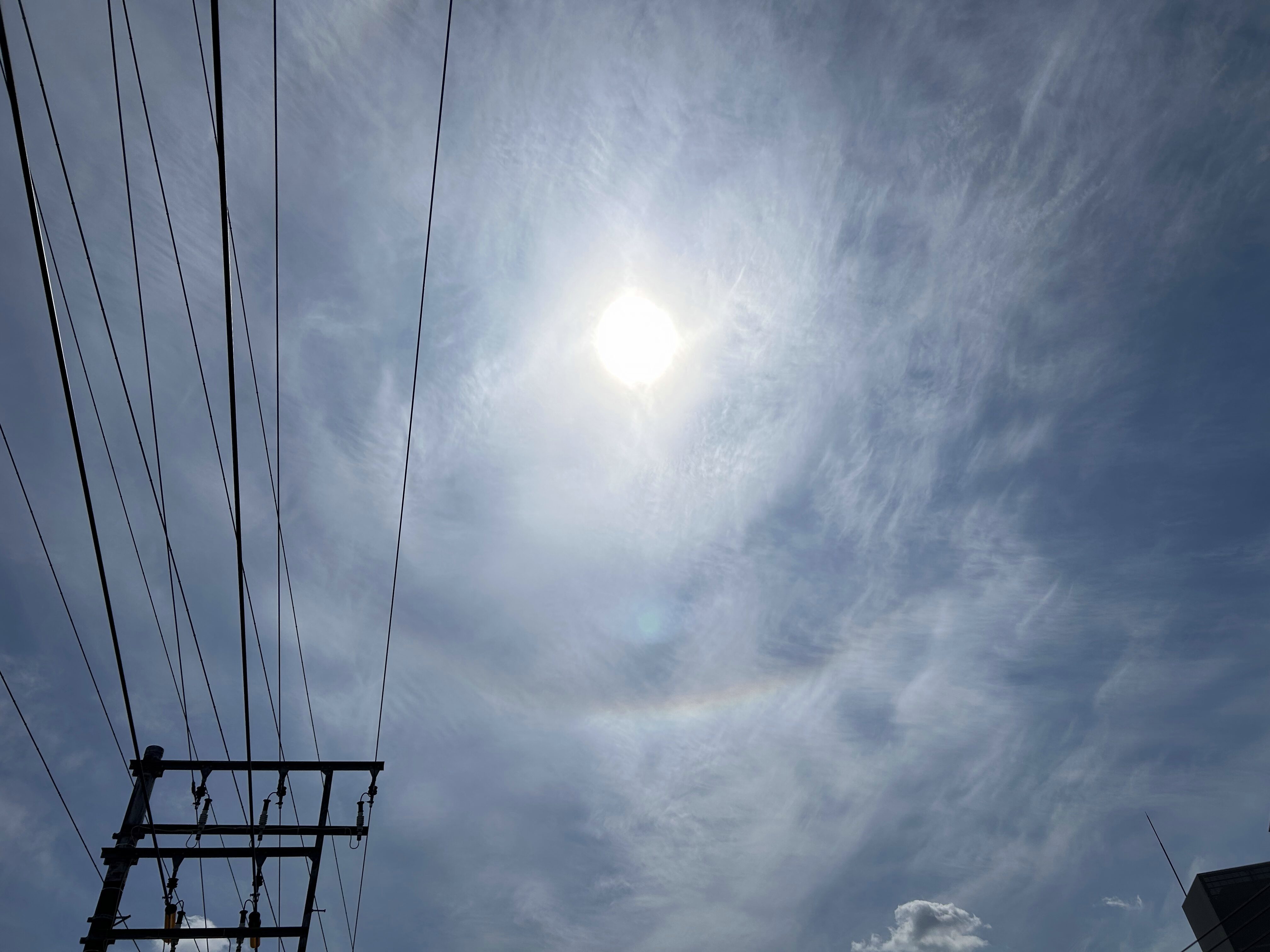 ハロ(日暈)の写真